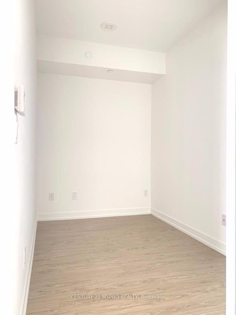 Photo 8 of Unit 525, 85 Wood Street, Toronto, Church-Yonge Corridor — HOMEH