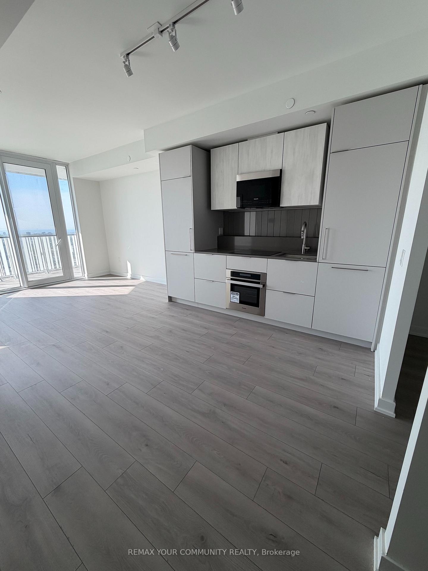 Photo 7 of Unit 2901, 1 Fairview Road E, Mississauga, Mississauga Valleys — HOMEH