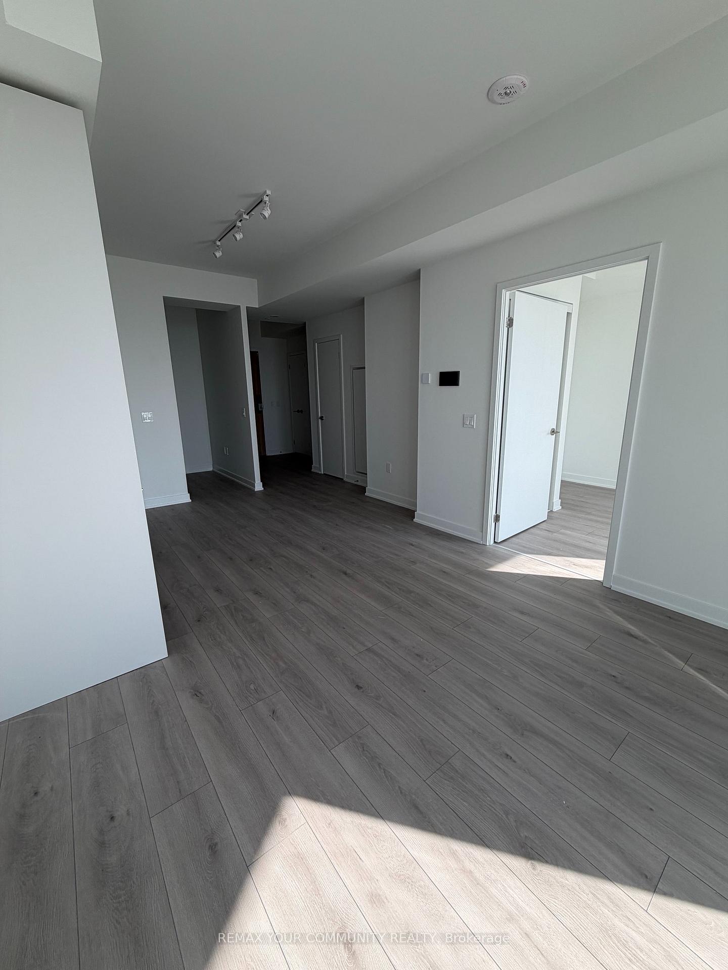 Photo 12 of Unit 2901, 1 Fairview Road E, Mississauga, Mississauga Valleys — HOMEH