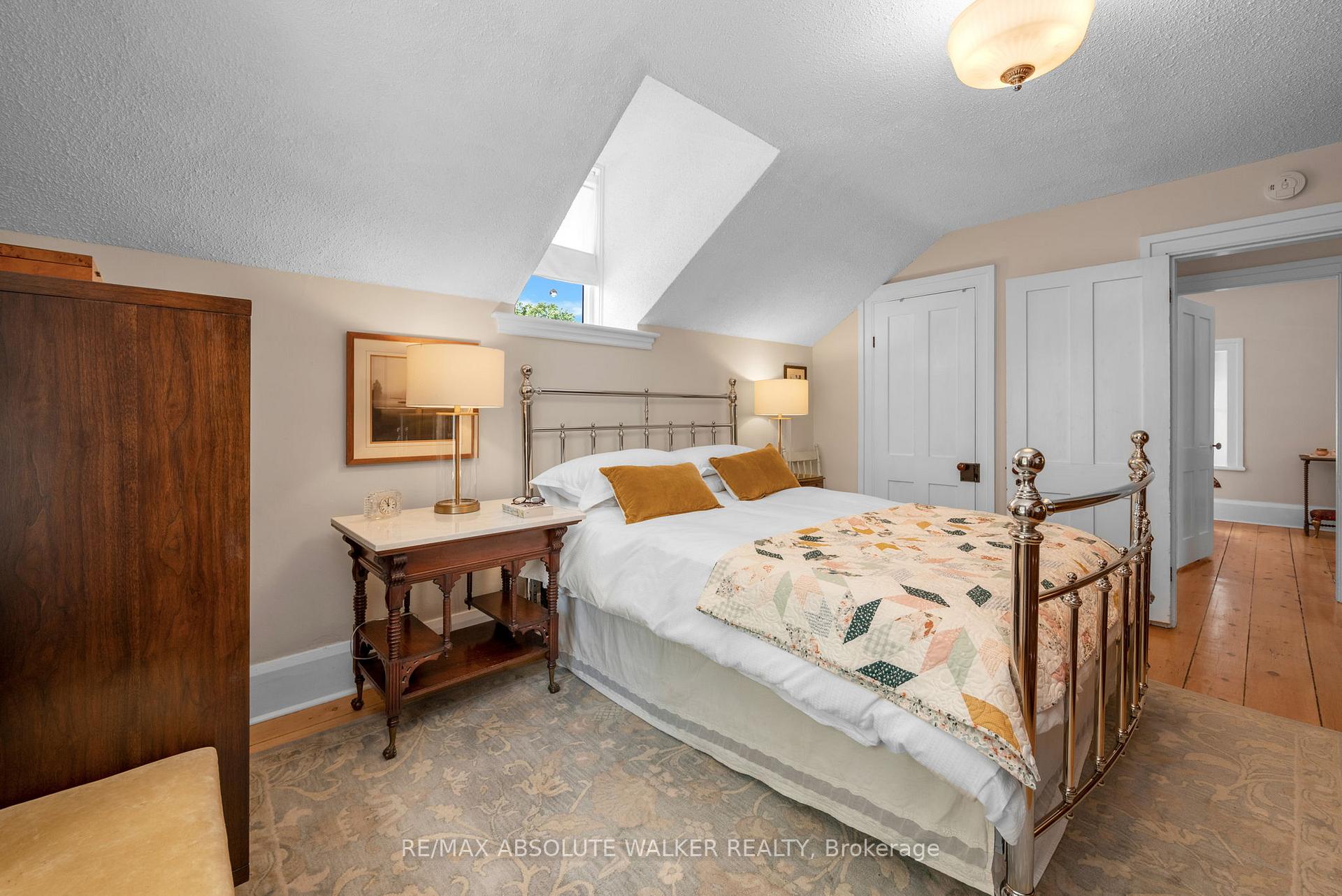 Photo 22 of 652 Henry Street W, Prescott, Prescott — HOMEH