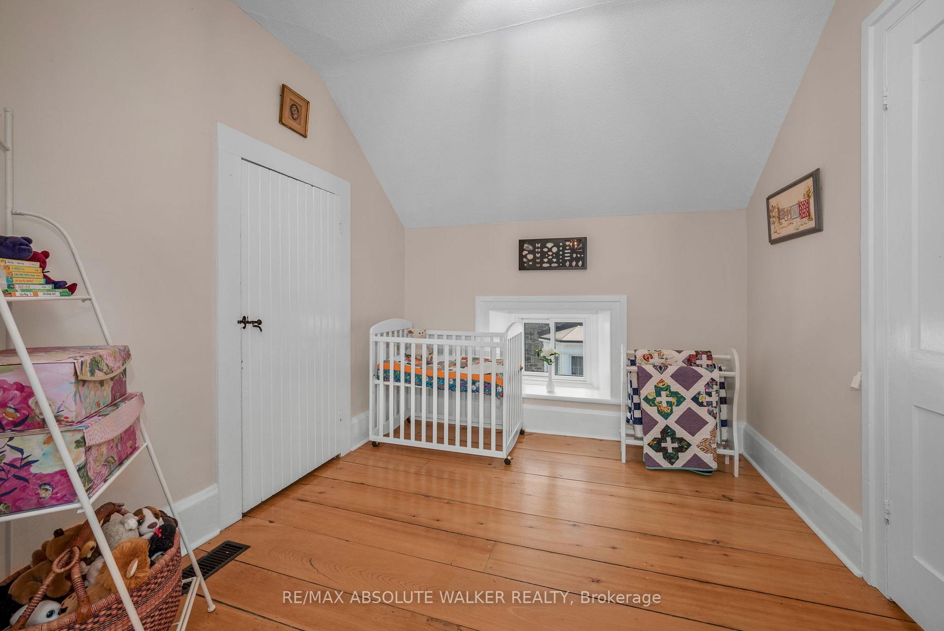Photo 26 of 652 Henry Street W, Prescott, Prescott — HOMEH