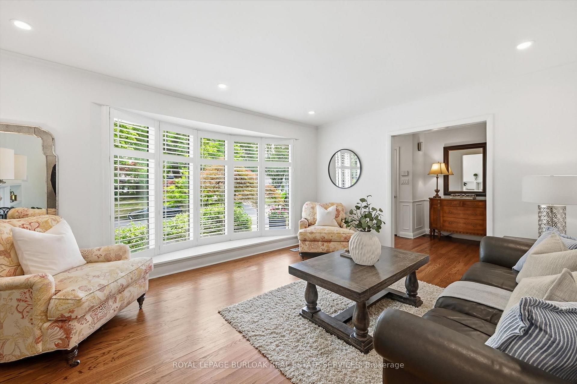 Photo 10 of 4065 Melba Lane, Burlington, Shoreacres — HOMEH