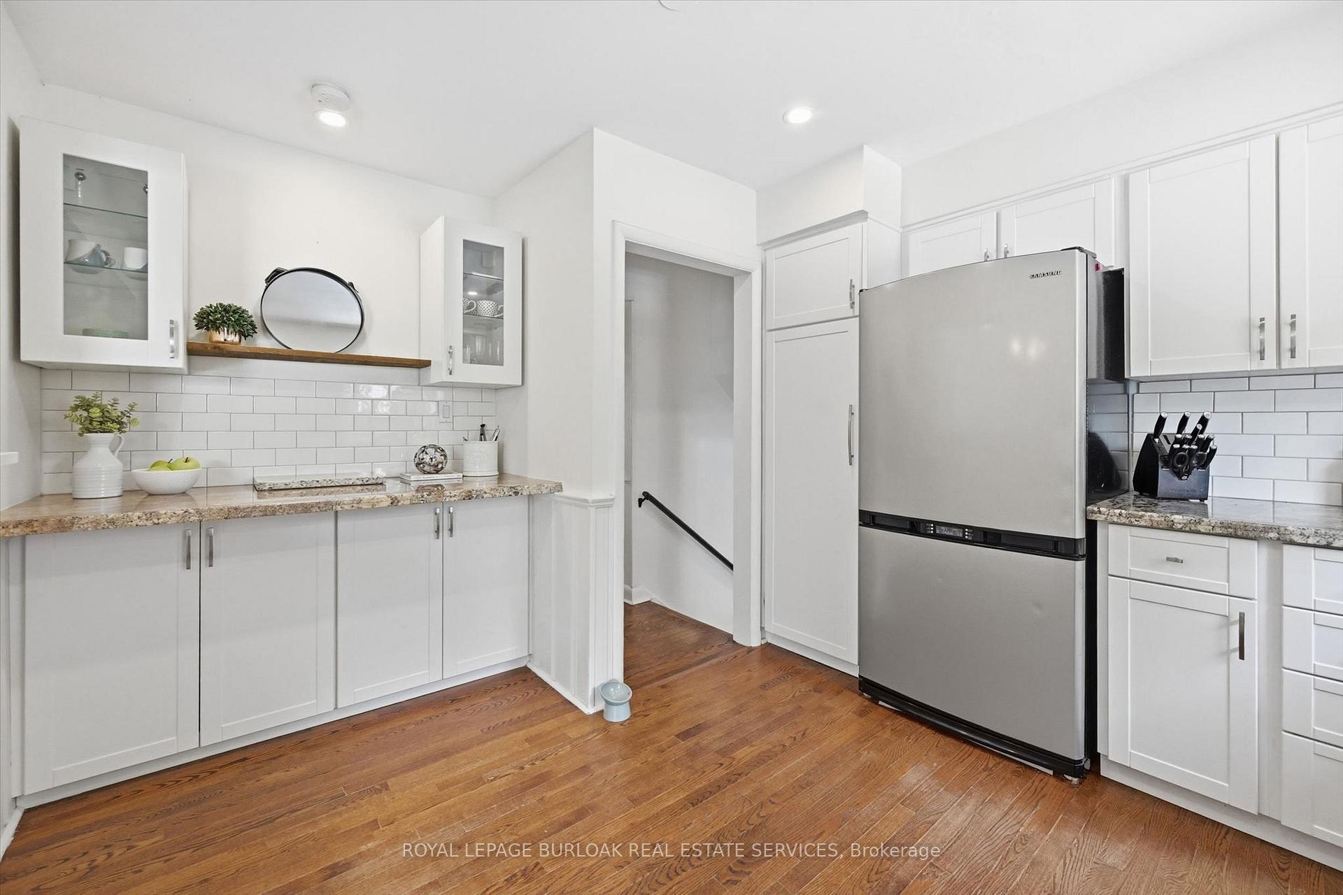 Photo 13 of 4065 Melba Lane, Burlington, Shoreacres — HOMEH