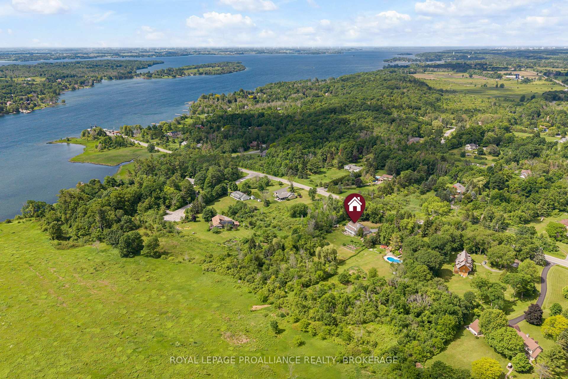 Photo 40 of 25 Howe Island Ferry Road, Kingston, City North of 401 — HOMEH