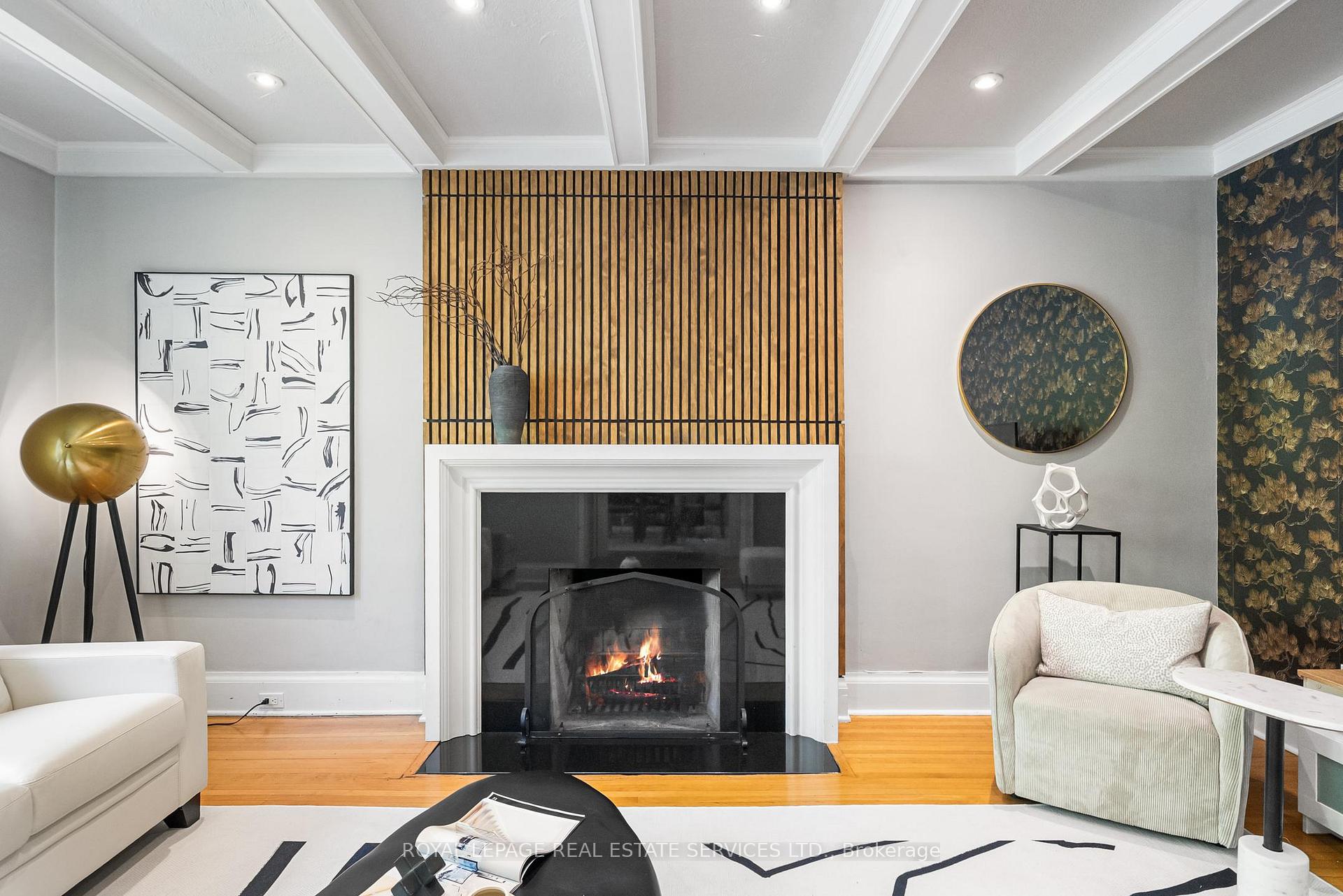 Photo 8 of 202 Dinnick Crescent, Toronto, Lawrence Park South — HOMEH