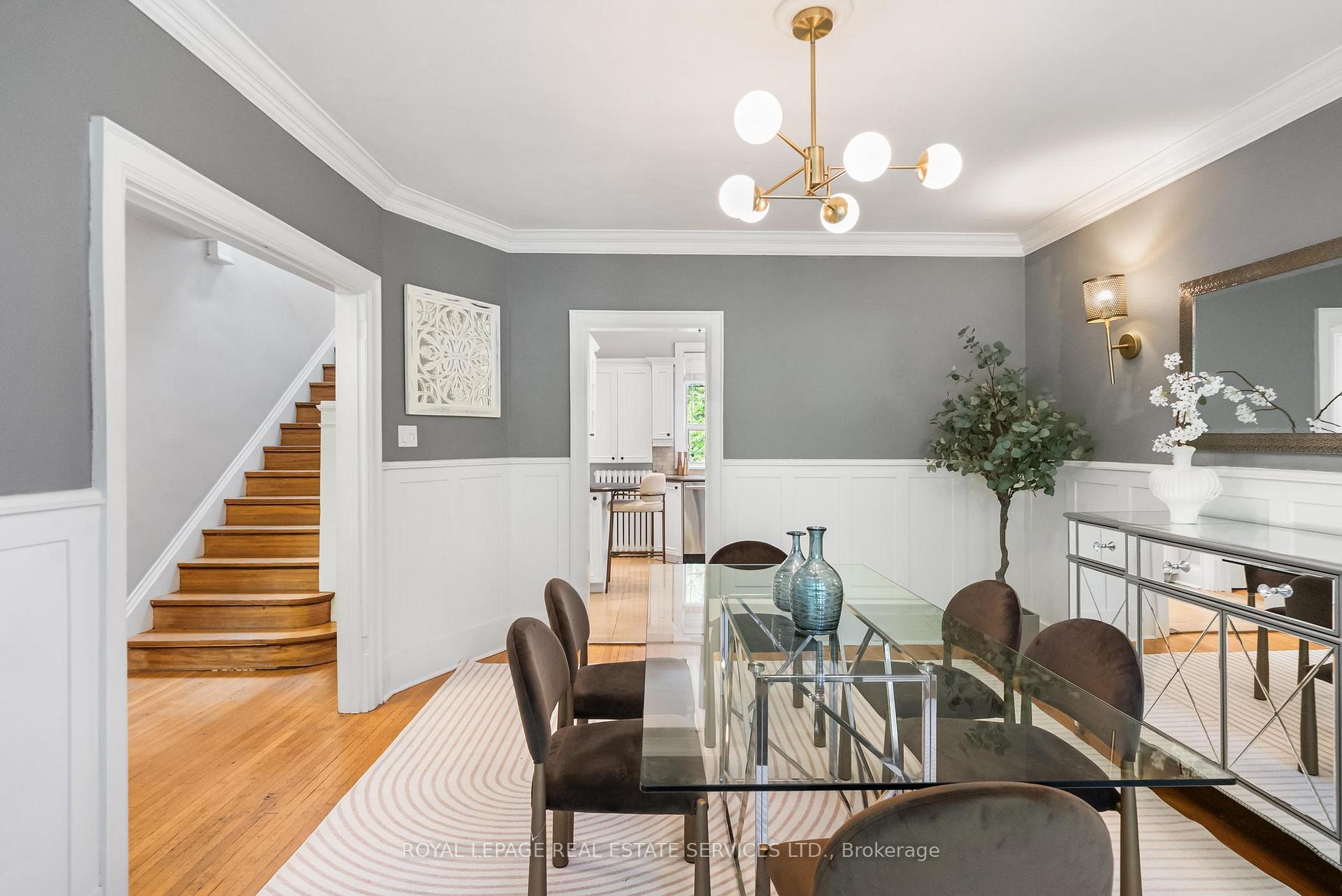 Photo 12 of 202 Dinnick Crescent, Toronto, Lawrence Park South — HOMEH
