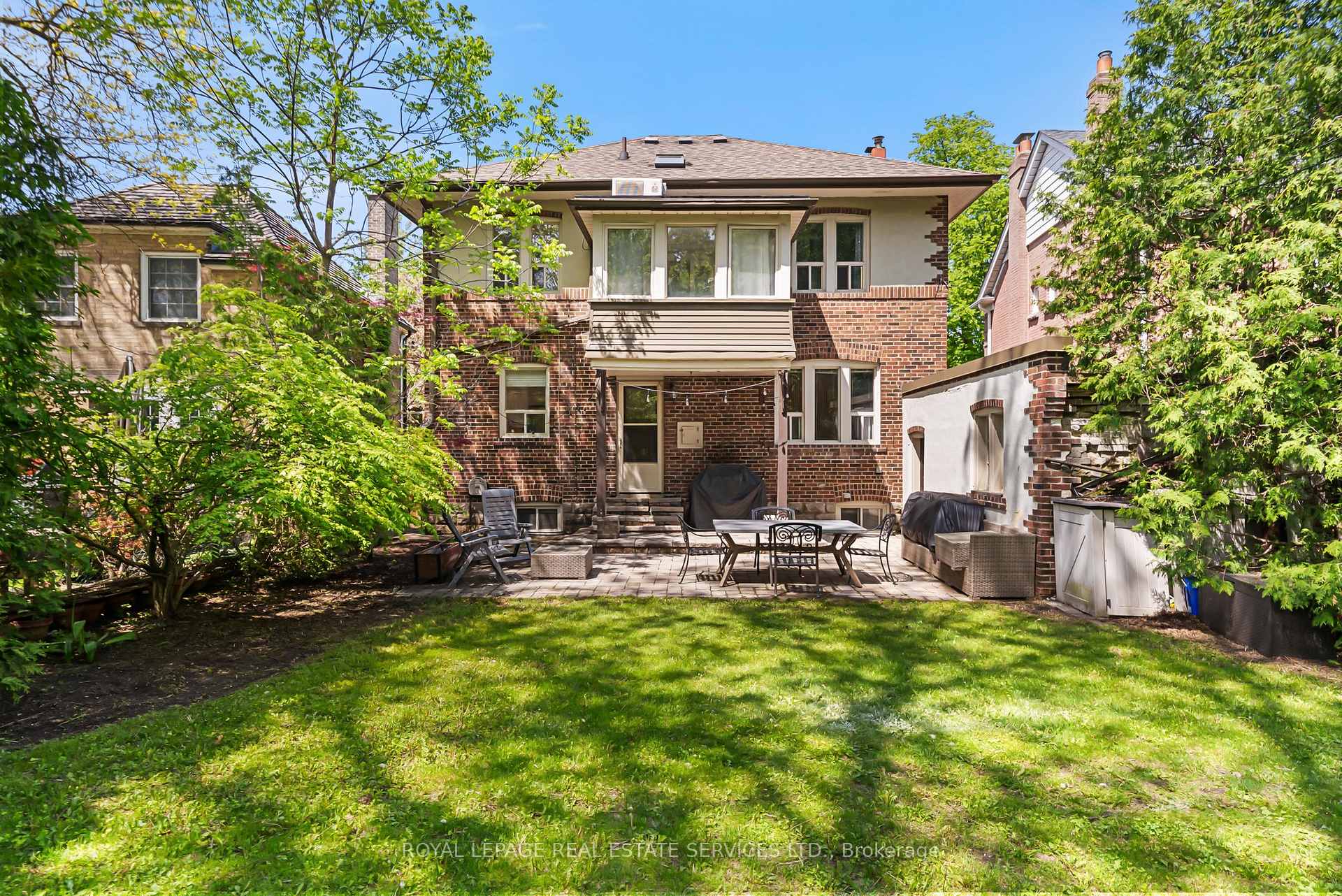 Photo 38 of 202 Dinnick Crescent, Toronto, Lawrence Park South — HOMEH