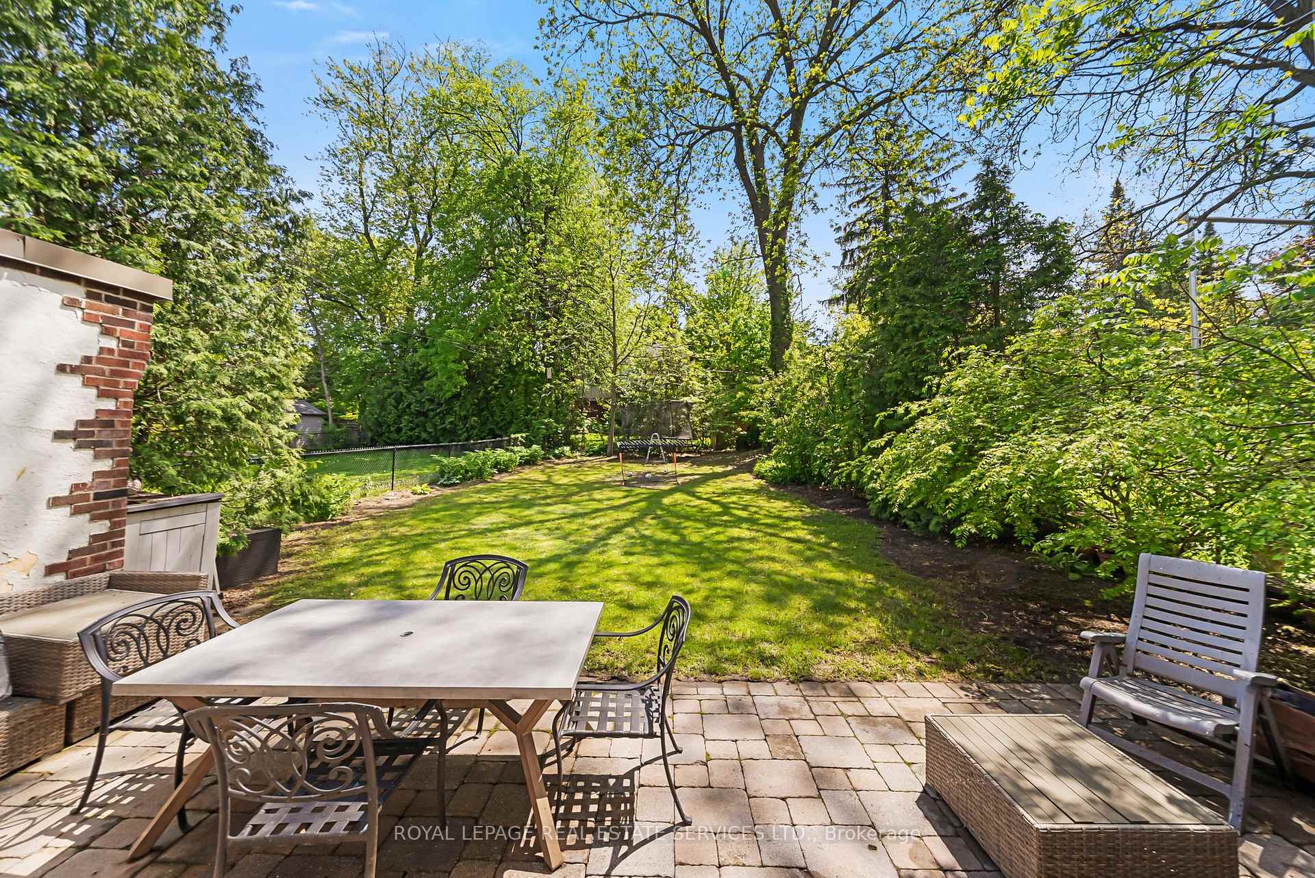 Photo 40 of 202 Dinnick Crescent, Toronto, Lawrence Park South — HOMEH