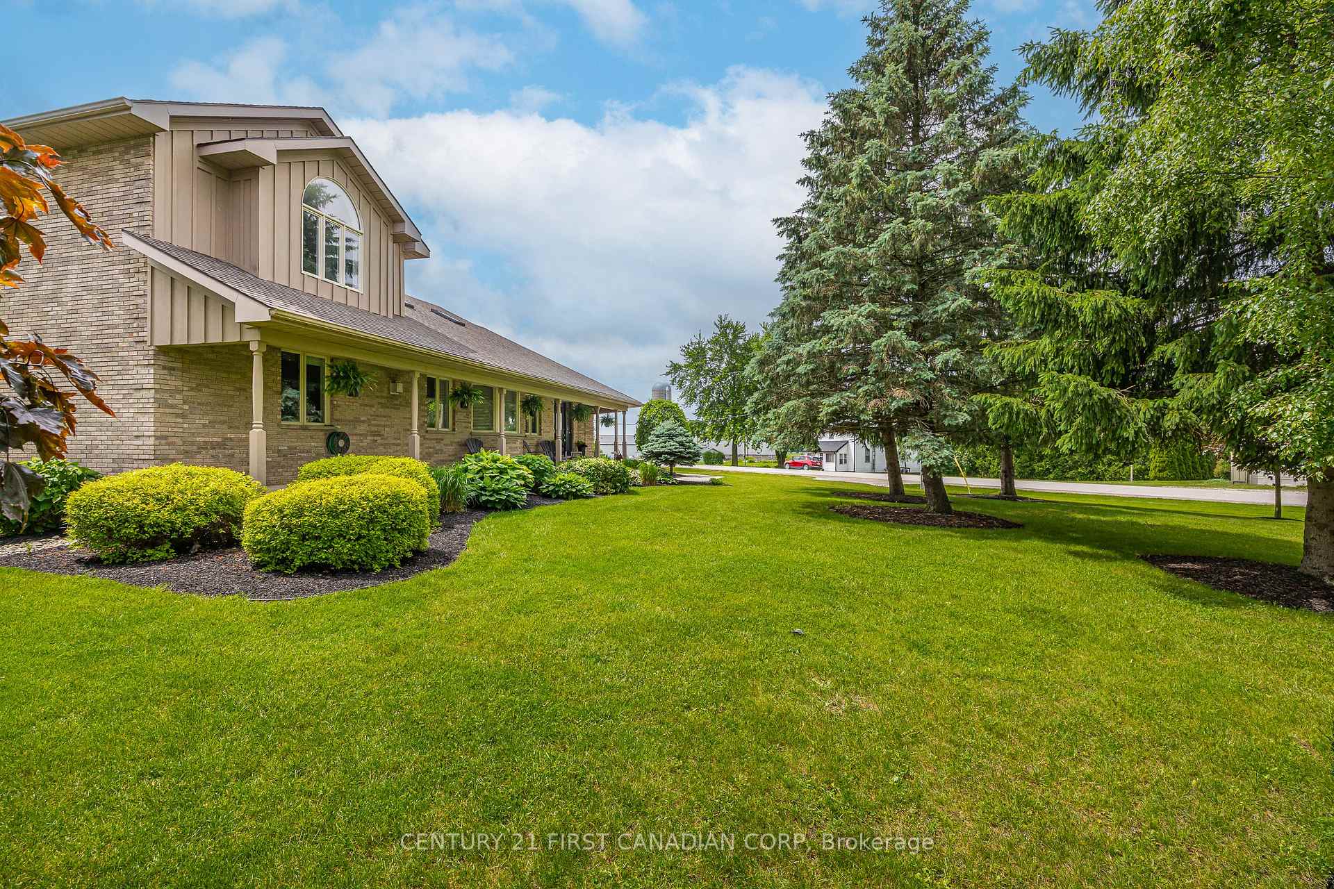Photo 8 of 35922 Lieury Road, North Middlesex, Mount Carmel — HOMEH