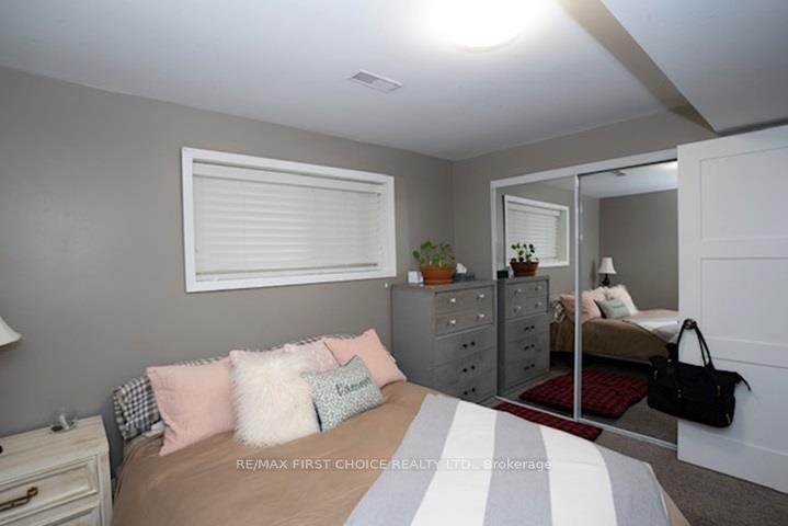 Photo 24 of 2060 Glenoah Avenue, Thunder Bay, Rosslyn Road — HOMEH