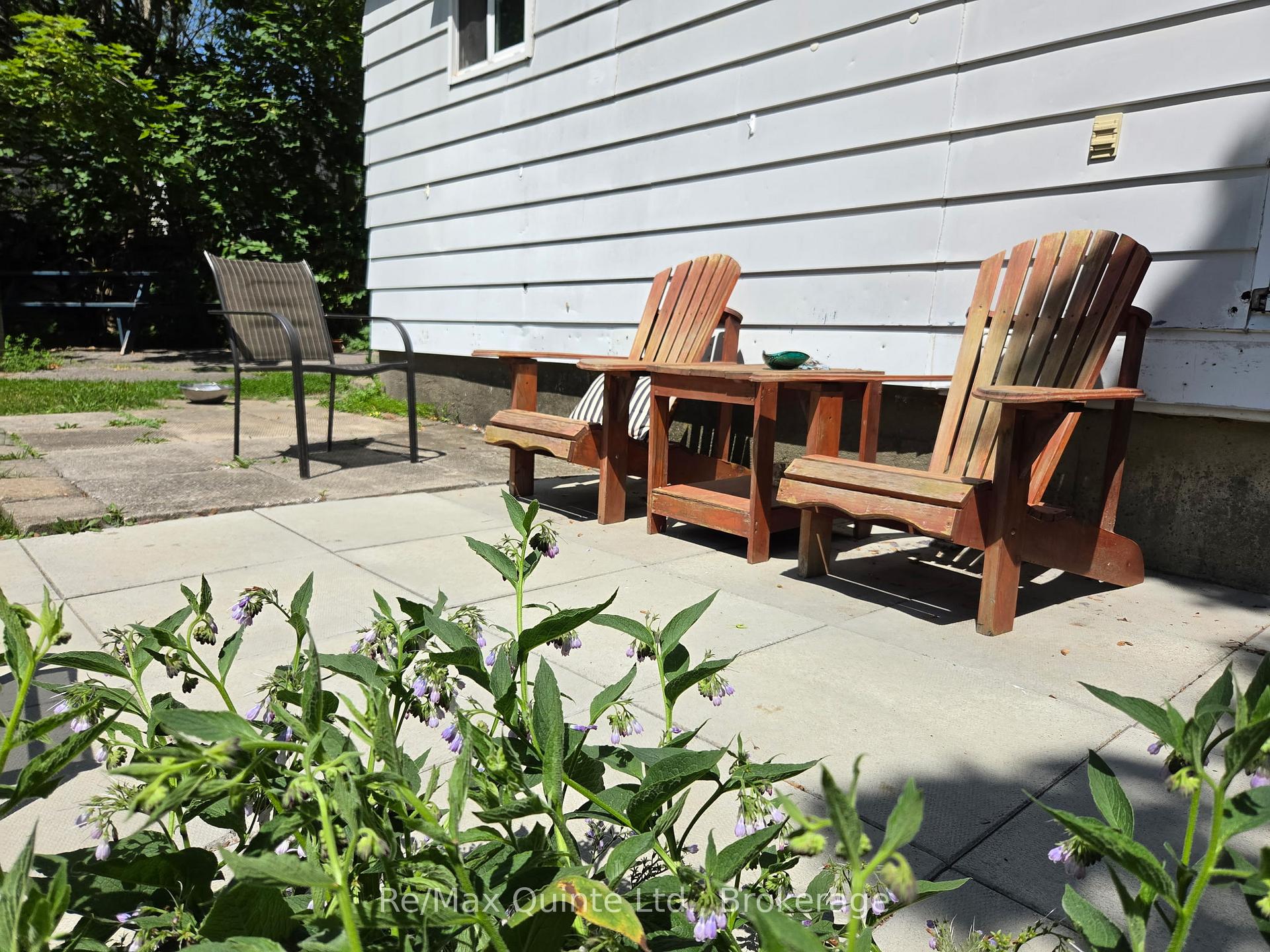 Photo 4 of 163 Main Street, Prince Edward County, Bloomfield Ward — HOMEH