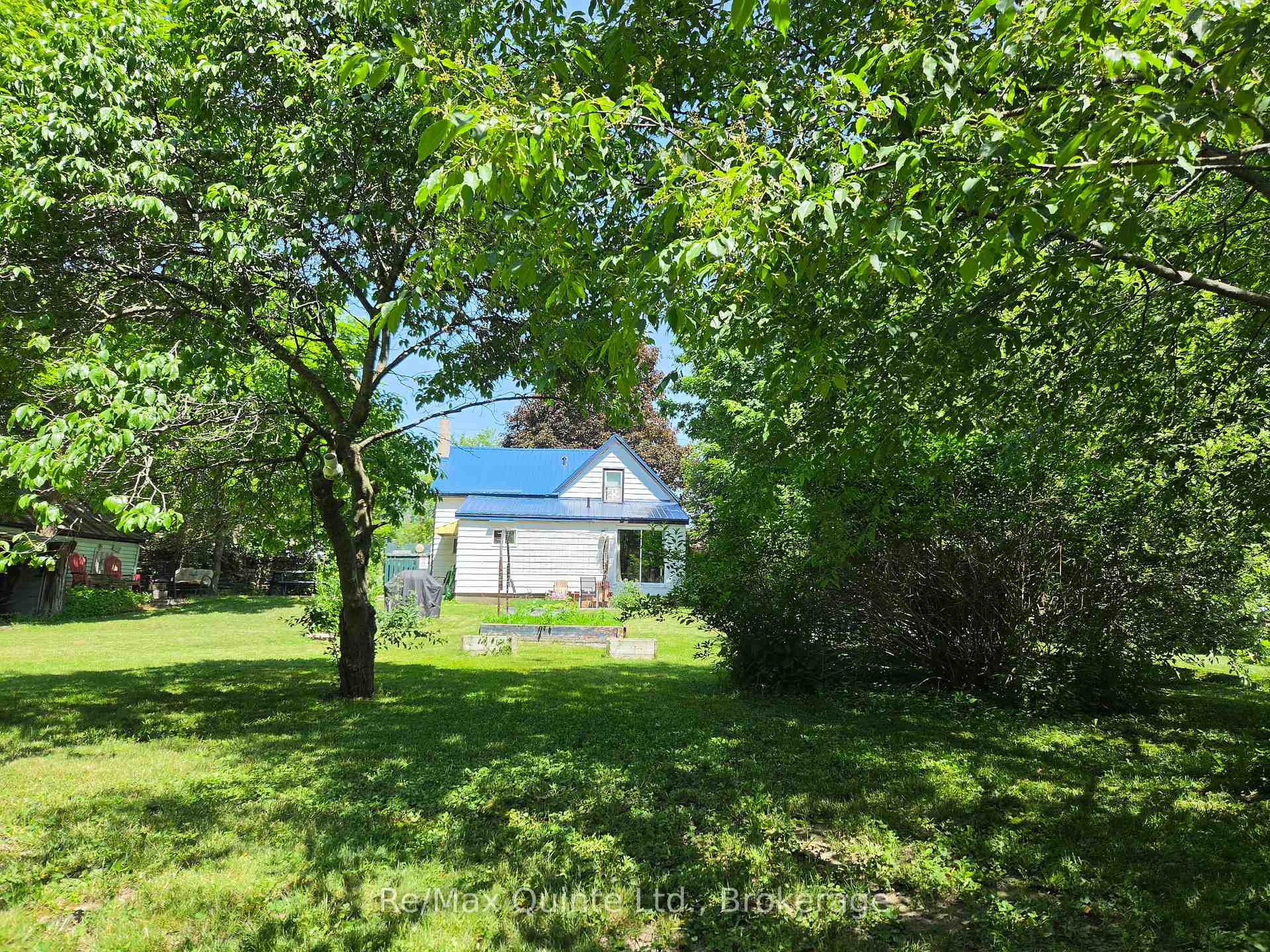 Photo 39 of 163 Main Street, Prince Edward County, Bloomfield Ward — HOMEH