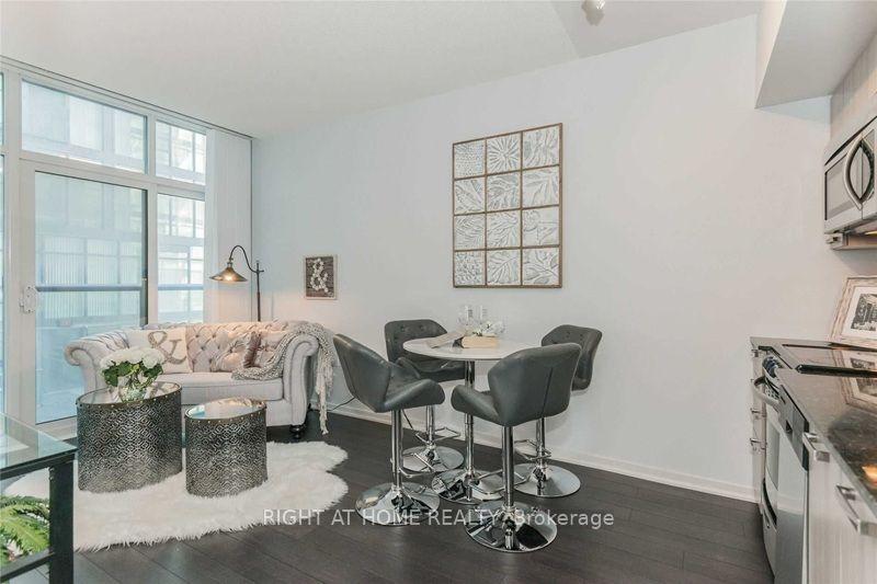 Photo 6 of Unit 812W, 36 Lisgar Street, Toronto, Little Portugal — HOMEH