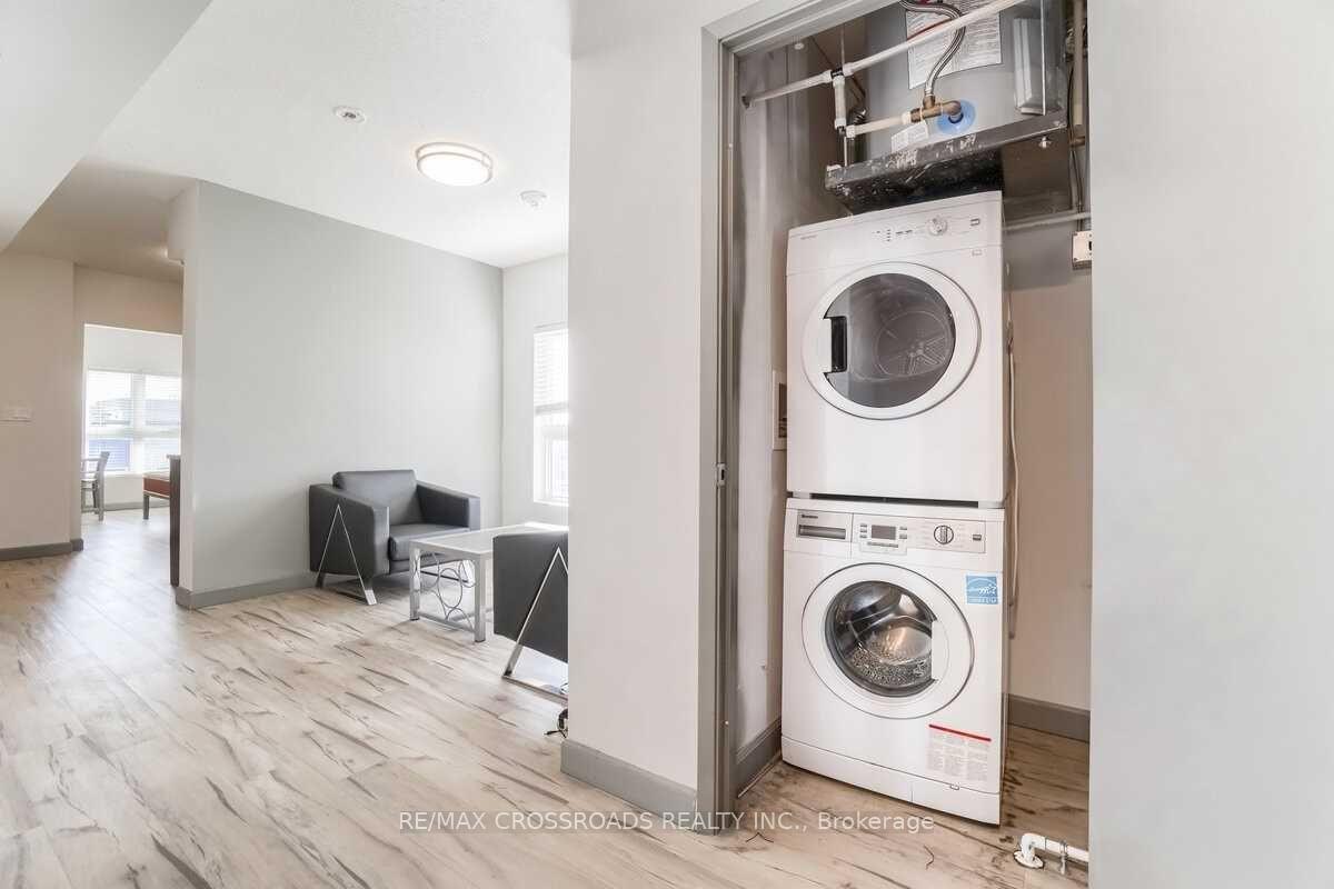 Photo 11 of Unit 2117, 258B Sunview Street, Waterloo, Downtown Waterloo — HOMEH