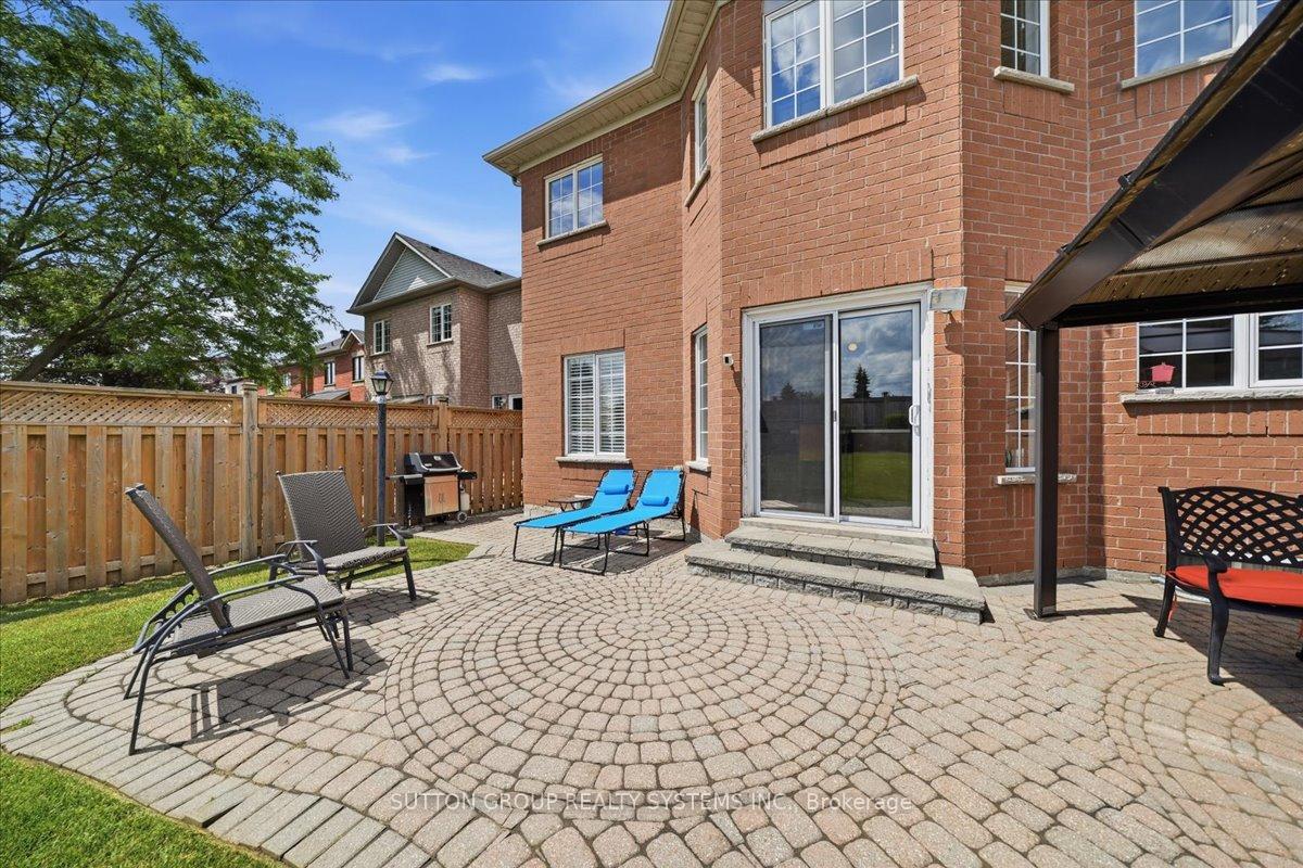 Photo 40 of 1382 Avon Drive, Mississauga, Meadowvale Village — HOMEH