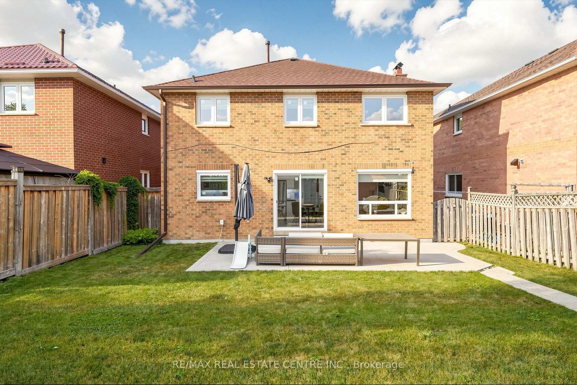 Photo 47 of 33 Blackmere Circle, Brampton, Fletcher's Creek South — HOMEH
