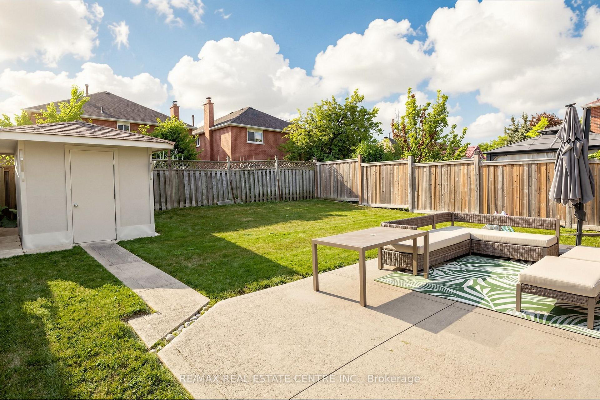 Photo 48 of 33 Blackmere Circle, Brampton, Fletcher's Creek South — HOMEH