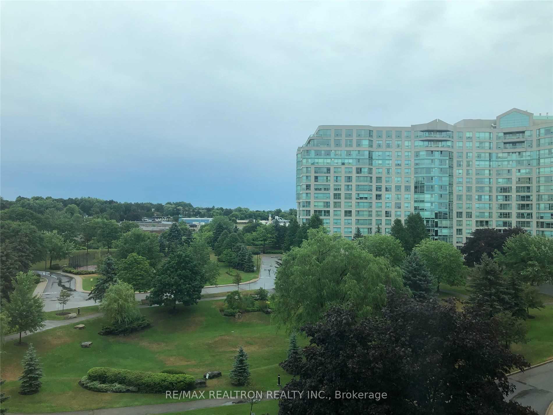 Photo 2 of Unit 705, 7805 Bayview Avenue, Markham, Aileen-Willowbrook — HOMEH