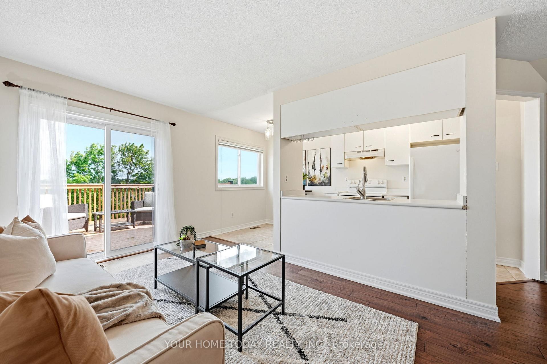 Photo 9 of 29 Corey Circle, Halton Hills, Georgetown — HOMEH
