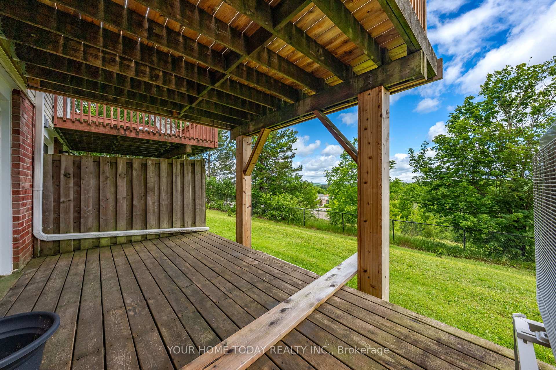 Photo 31 of 29 Corey Circle, Halton Hills, Georgetown — HOMEH