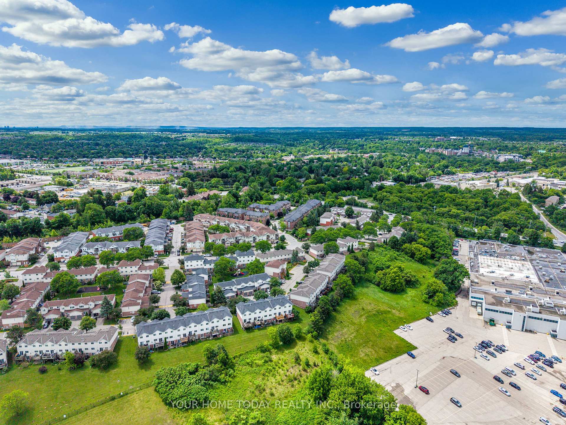 Photo 37 of 29 Corey Circle, Halton Hills, Georgetown — HOMEH