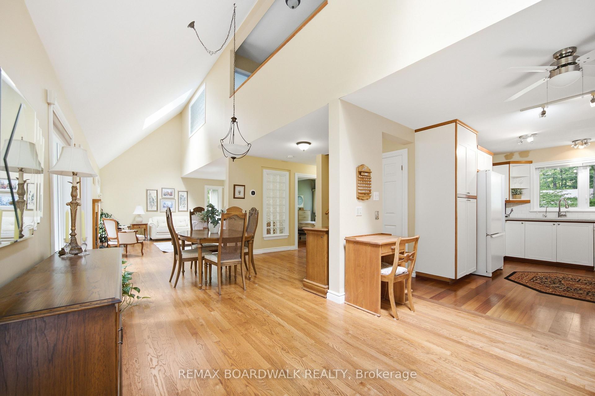 Photo 5 of 123 Poole Drive, Drummond/North Elmsley, Drummond/North Elmsley (North Elmsley) Twp — HOMEH