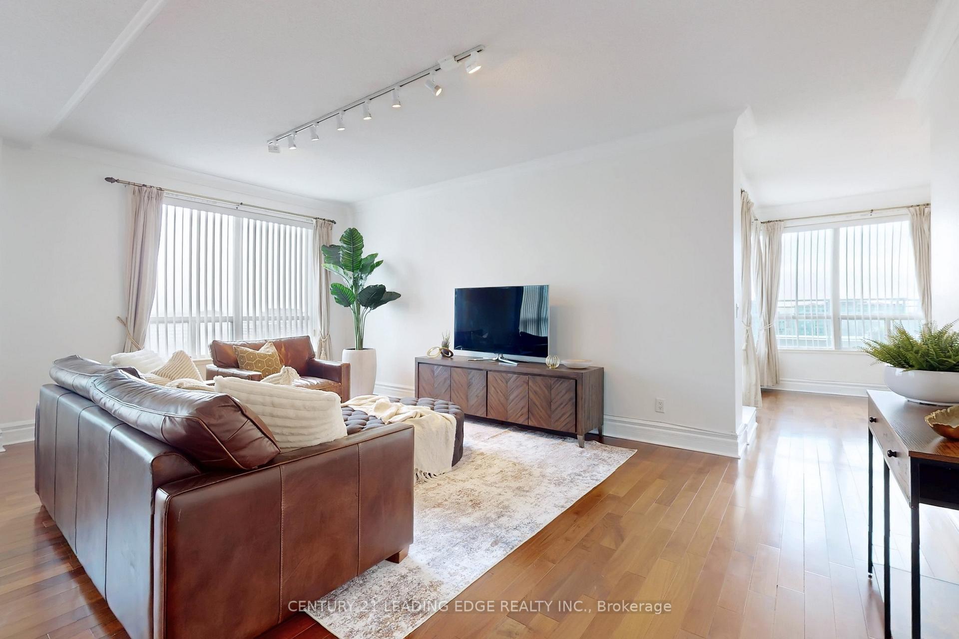 Photo 8 of Unit LPH9, 62 Suncrest Boulevard, Markham, Commerce Valley — HOMEH