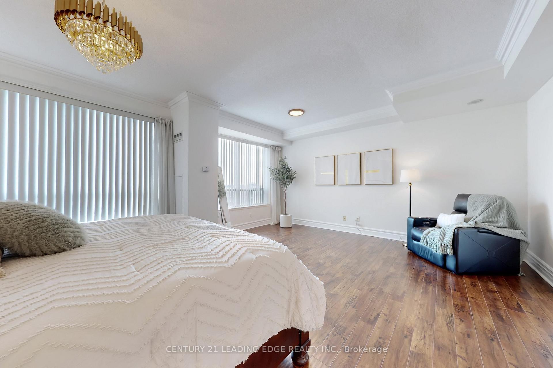 Photo 19 of Unit LPH9, 62 Suncrest Boulevard, Markham, Commerce Valley — HOMEH