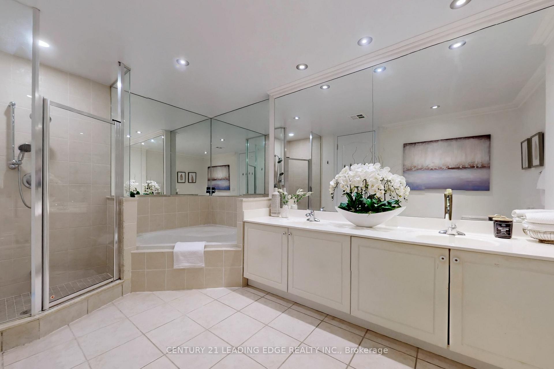 Photo 23 of Unit LPH9, 62 Suncrest Boulevard, Markham, Commerce Valley — HOMEH