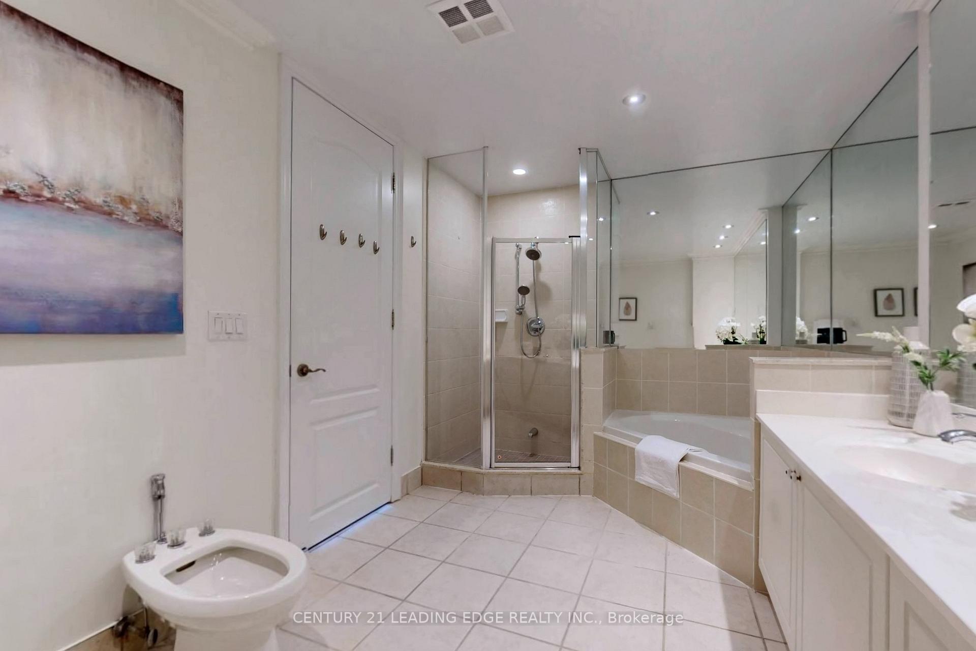 Photo 25 of Unit LPH9, 62 Suncrest Boulevard, Markham, Commerce Valley — HOMEH
