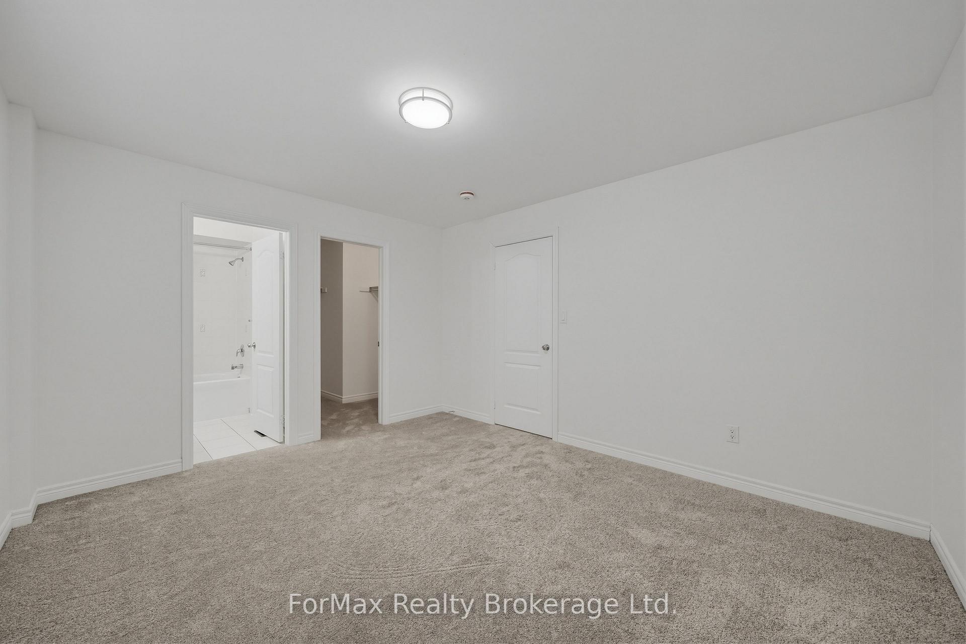 Photo 26 of 80 George Gray Drive, Brampton, Sandringham-Wellington North — HOMEH