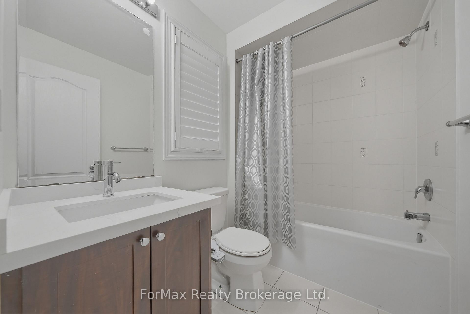 Photo 29 of 80 George Gray Drive, Brampton, Sandringham-Wellington North — HOMEH