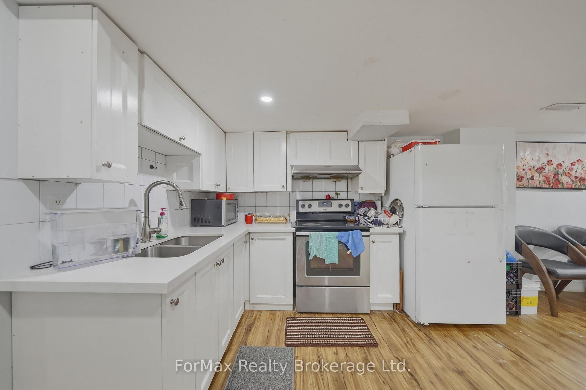 Photo 40 of 80 George Gray Drive, Brampton, Sandringham-Wellington North — HOMEH