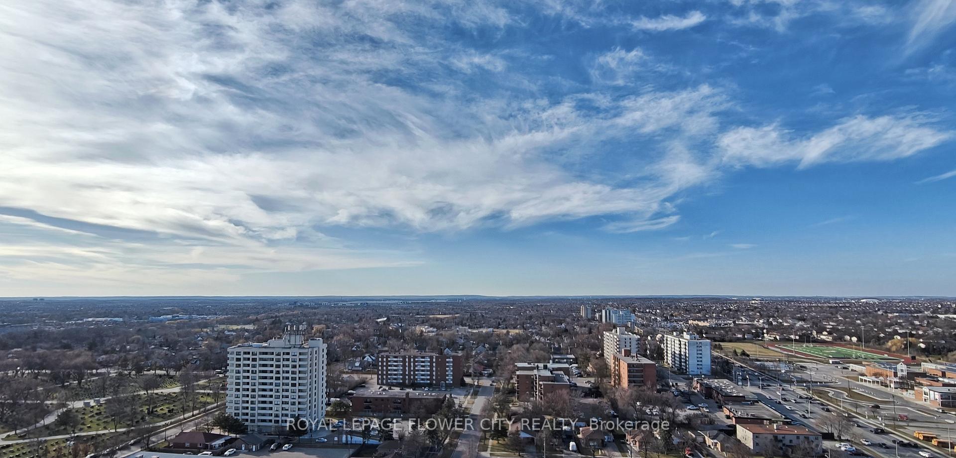 Photo 13 of Unit 2307, 215 Queen Street, Brampton, Queen Street Corridor — HOMEH