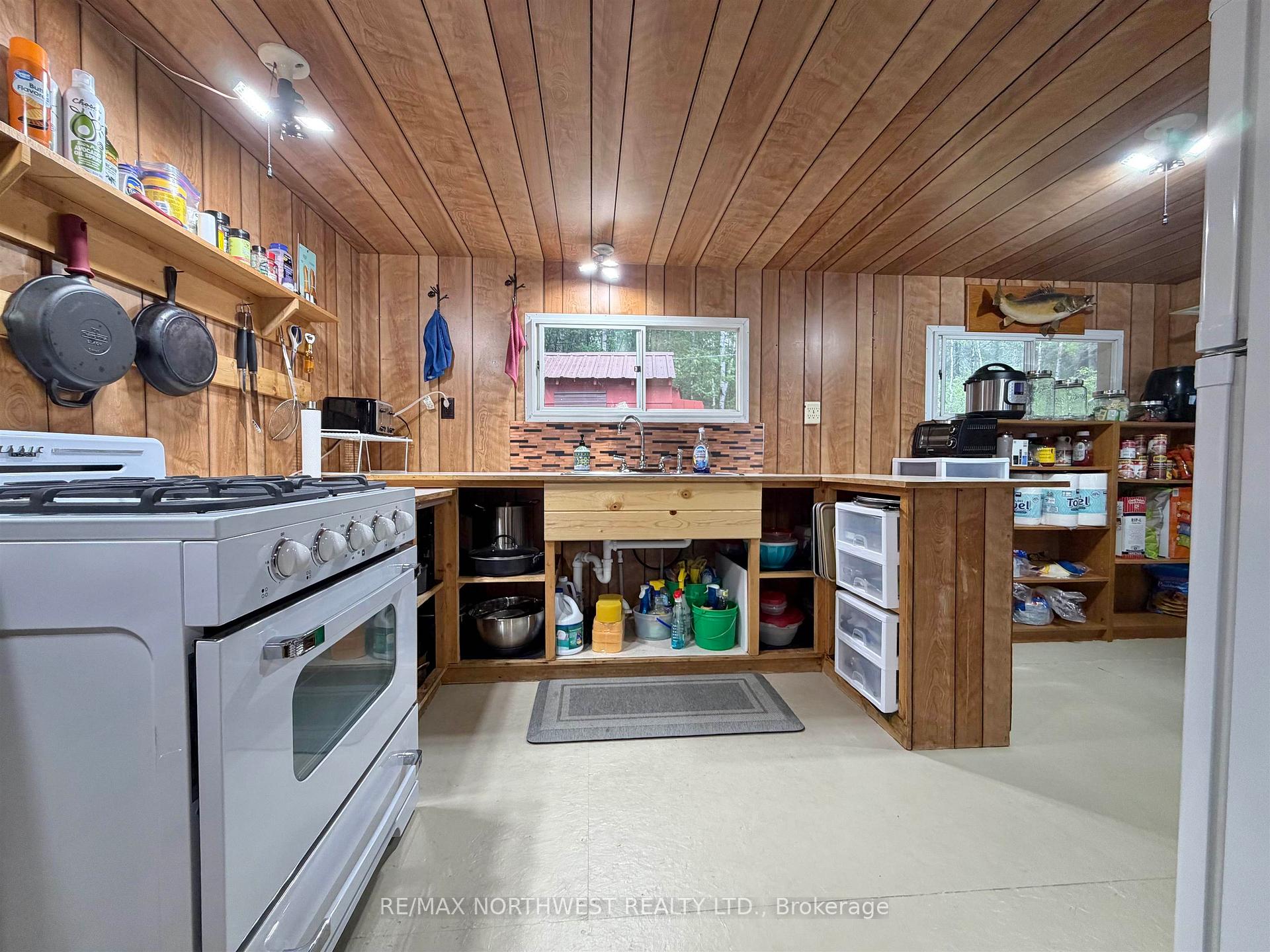 Photo 10 of PCL18453 Red Gut, Rainy River Remote Area — HOMEH