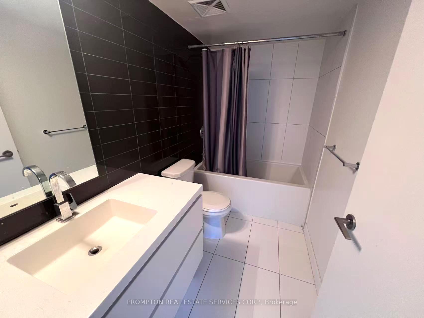 Photo 11 of Unit 906, 85 Queens Wharf Road, Toronto, Waterfront Communities — HOMEH