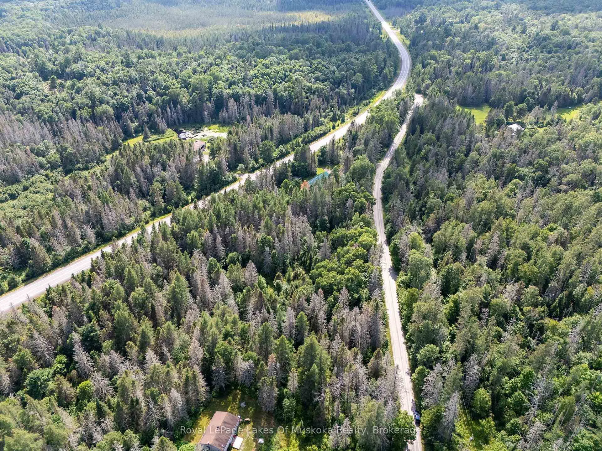 Photo 3 of 77 Grindstone Road, Magnetawan — HOMEH
