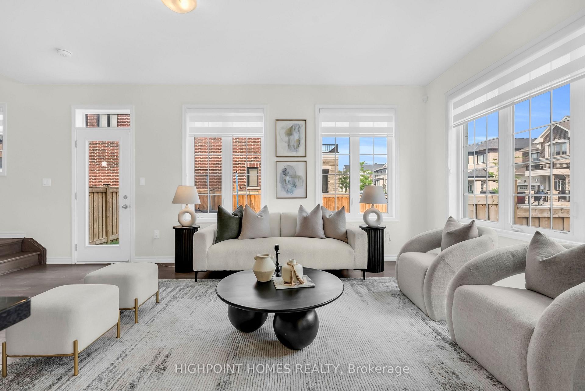 Photo 4 of 3274 Turnstone Boulevard, Pickering, Rural Pickering — HOMEH