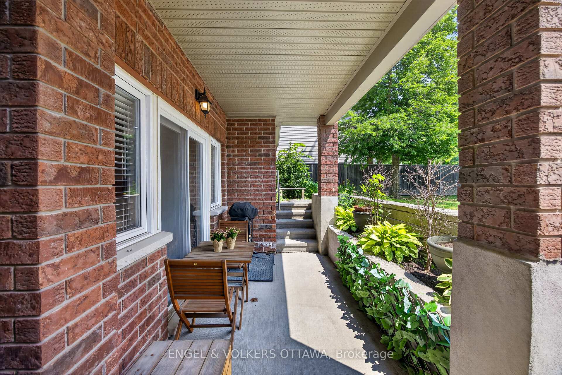 Photo 30 of Unit 4, 165 Waterbridge Drive, Ottawa, Barrhaven East — HOMEH