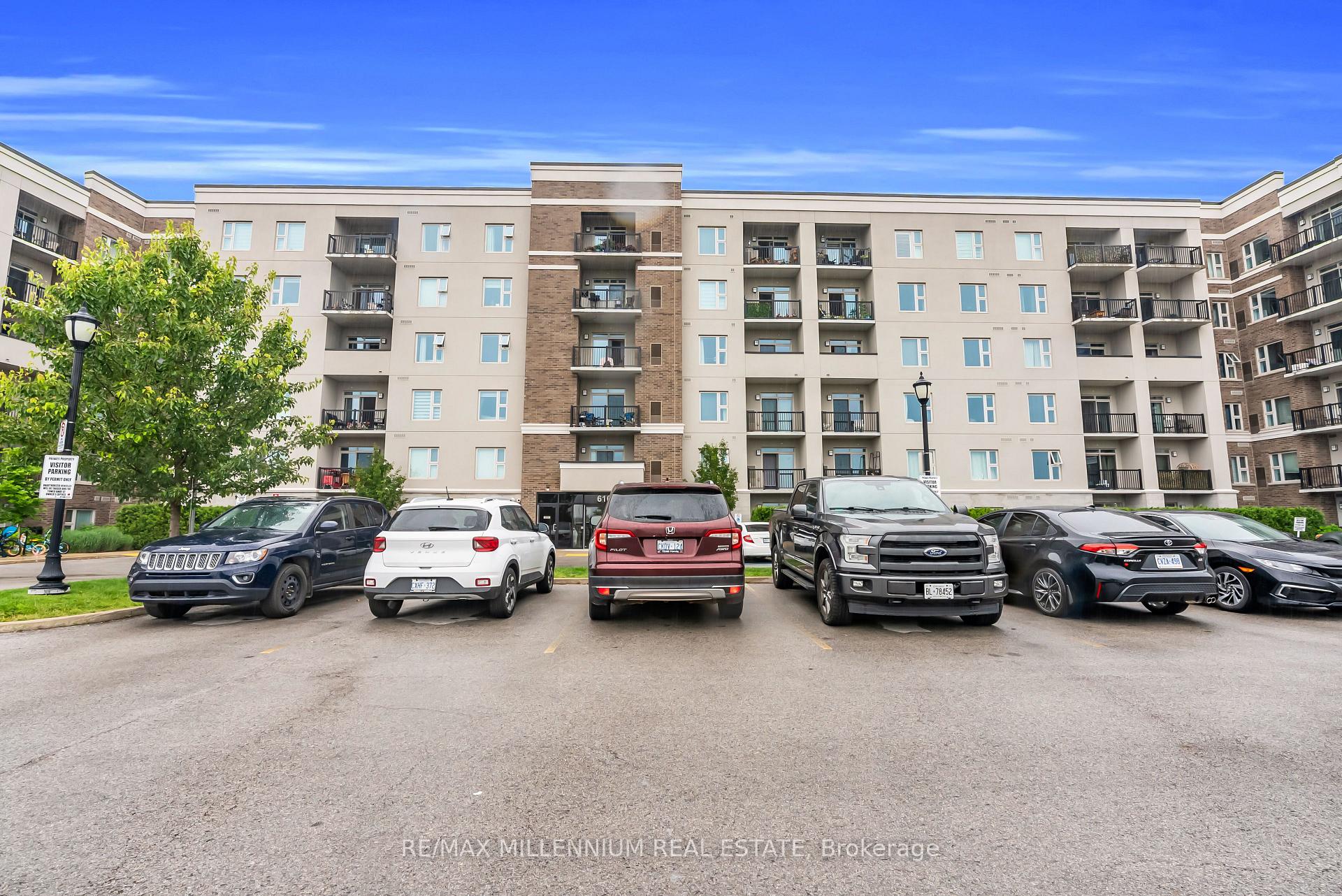 Photo 2 of Unit 220, 610 Farmstead Drive, Milton, Willmott — HOMEH
