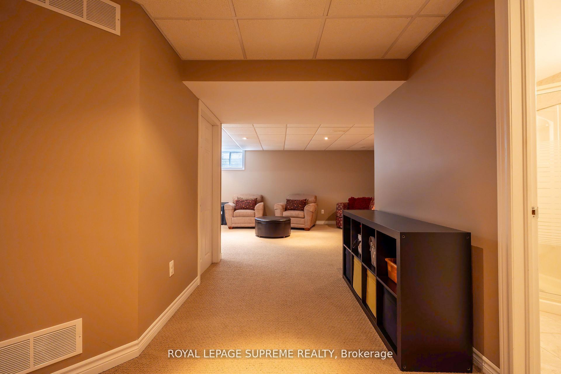 Photo 13 of 31 1/2 Thorold Road, Welland, Prince Charles — HOMEH