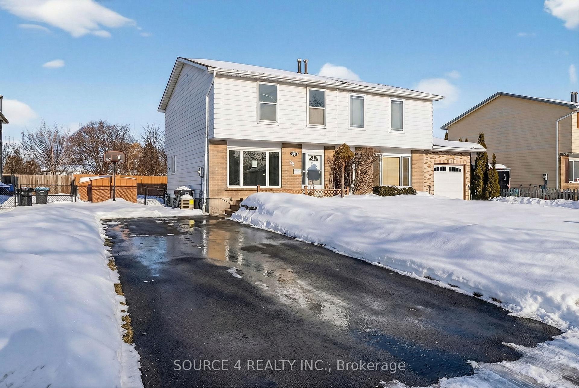 Photo 2 of 70 Griselda Crescent, Brampton, Northgate — HOMEH