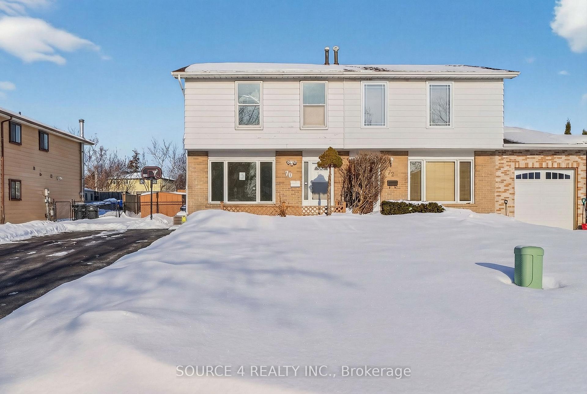 Photo 3 of 70 Griselda Crescent, Brampton, Northgate — HOMEH