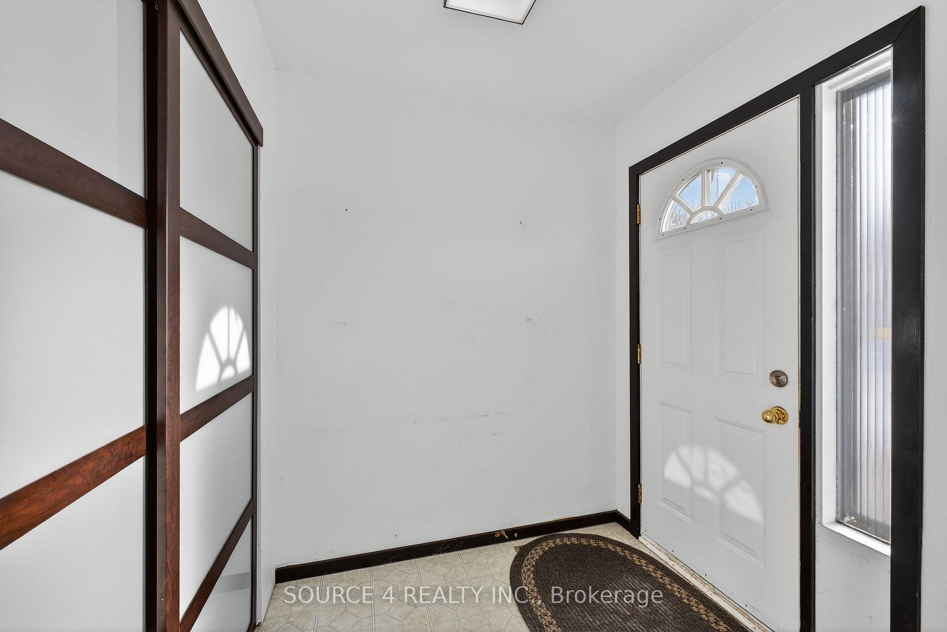 Photo 5 of 70 Griselda Crescent, Brampton, Northgate — HOMEH