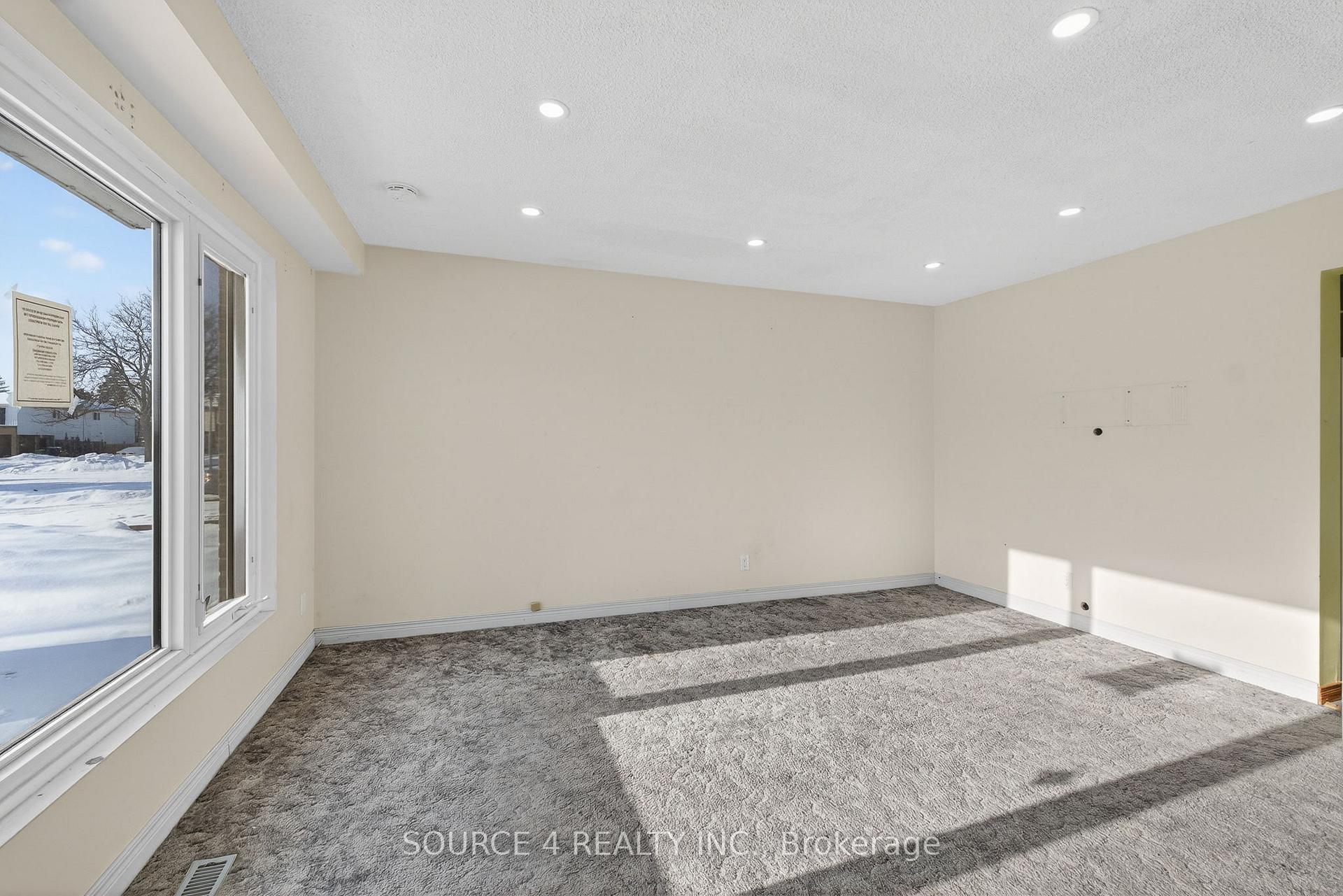 Photo 6 of 70 Griselda Crescent, Brampton, Northgate — HOMEH