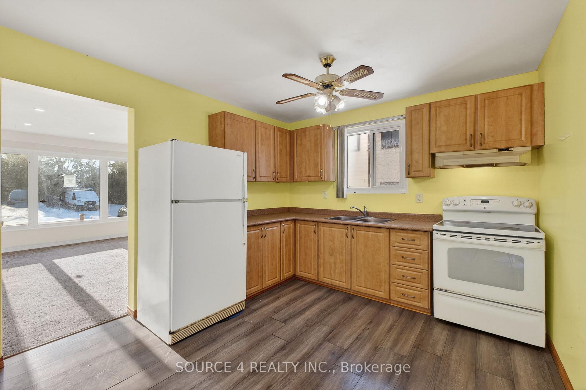 Photo 9 of 70 Griselda Crescent, Brampton, Northgate — HOMEH