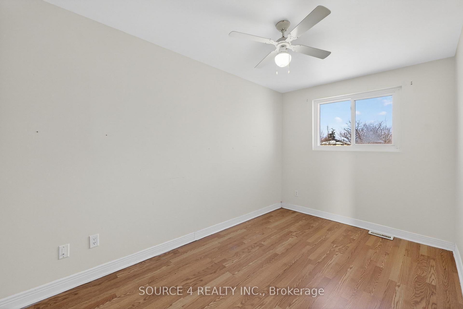 Photo 16 of 70 Griselda Crescent, Brampton, Northgate — HOMEH