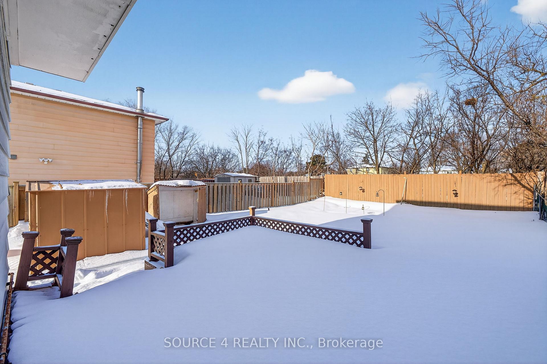 Photo 32 of 70 Griselda Crescent, Brampton, Northgate — HOMEH