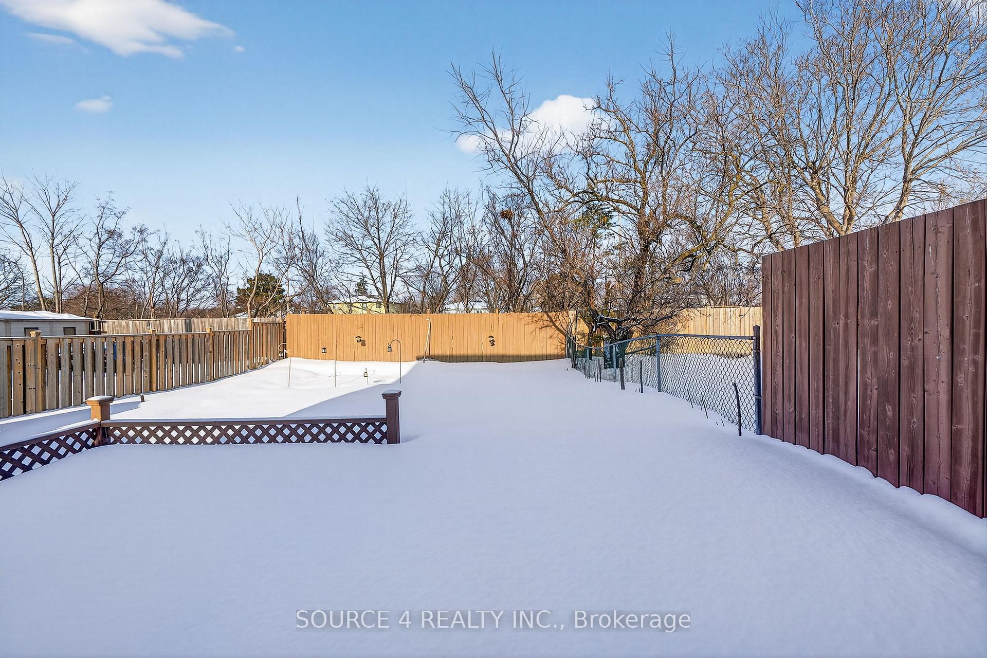 Photo 34 of 70 Griselda Crescent, Brampton, Northgate — HOMEH