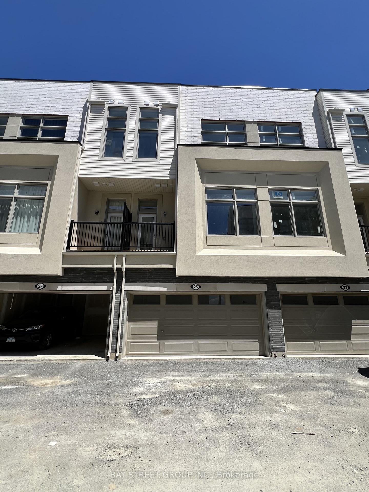 Photo 1 of 25 Albert Firman Lane, Markham, Cachet — HOMEH